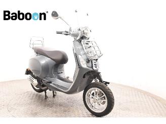 Vespa  Primavera 45KM picture 2