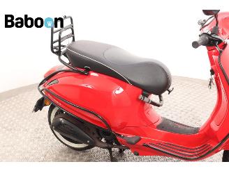 Vespa  Primavera 45KM picture 11