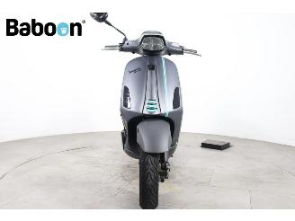 Vespa  Sprint 25KM picture 3