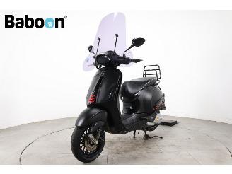 Vespa  Sprint 125 ABS picture 3