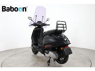 Vespa  Sprint 125 ABS picture 8