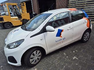 Peugeot 108  picture 5