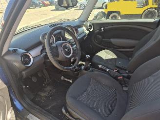Mini Cooper 1.6 cooper picture 7
