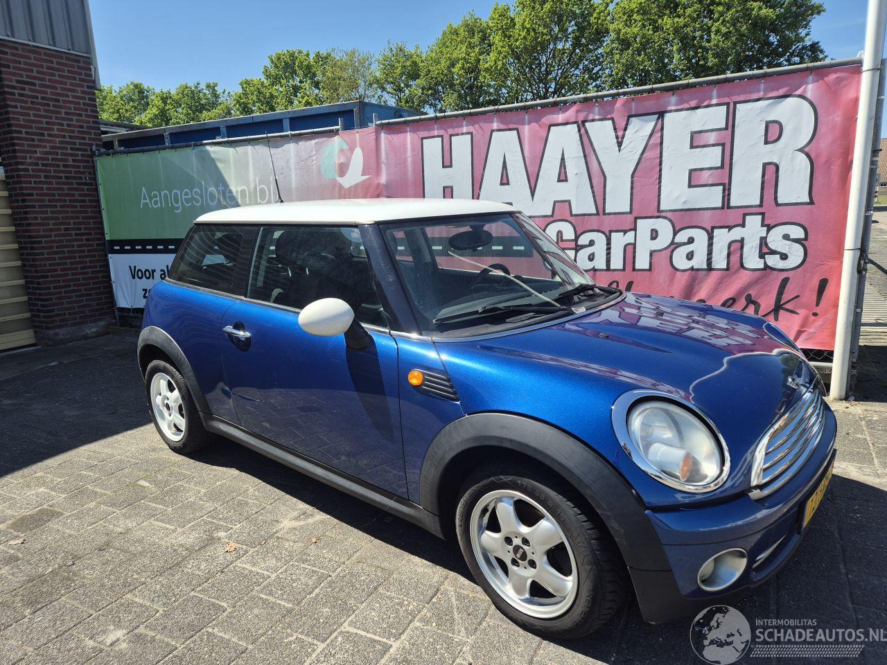 Mini Cooper 1.6 cooper