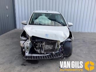 Peugeot 108 108, Hatchback, 2014 1.0 12V picture 5