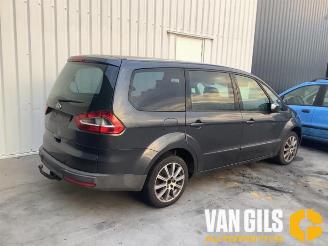 Ford Galaxy  picture 4