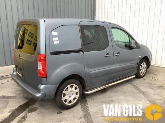 Peugeot Partner Partner (GC/GF/GG/GJ/GK), Van, 2008 / 2018 1.6 HDI 90 picture 3