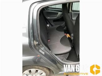 Toyota Aygo Aygo (B10), Hatchback, 2005 / 2014 1.0 12V VVT-i picture 17