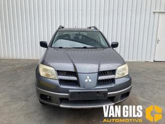 skadebil auto Mitsubishi Outlander Outlander (CU), SUV, 2001 / 2007 2.0 16V 4x2 2005/8