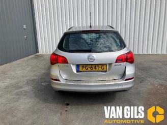 Opel Astra Astra J Sports Tourer (PD8/PE8/PF8), Combi, 2010 / 2015 1.4 16V ecoFLEX picture 1