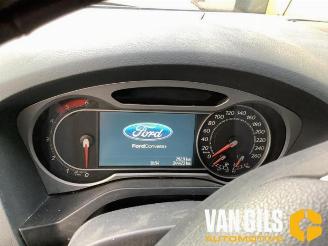 Ford S-Max  picture 16