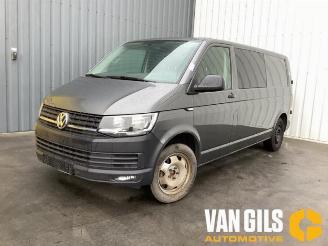 Volkswagen Transporter Transporter/Caravelle T6, Bus, 2015 2.0 TDI 204 4Motion picture 3