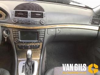 Mercedes E-klasse E Combi (S211), Combi, 2003 / 2009 3.2 E-320 CDI 24V picture 16