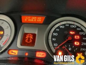 Renault Clio Clio III (BR/CR), Hatchback, 2005 / 2014 1.4 16V picture 10