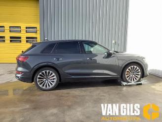 Uttjänta bilar auto Audi E-tron e-tron (GEN), SUV, 2018 / 2023 55 quattro 2023/1