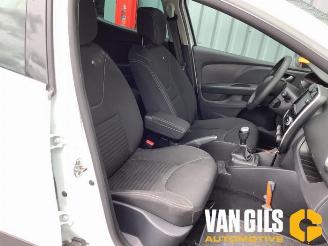 Renault Clio Clio IV (5R), Hatchback 5-drs, 2012 / 2021 0.9 Energy TCE 90 12V picture 13