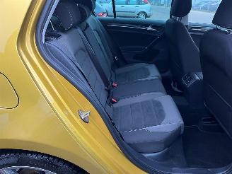 Volkswagen Golf TSI R-Line Pano  AUTOMAAT 81KW picture 12