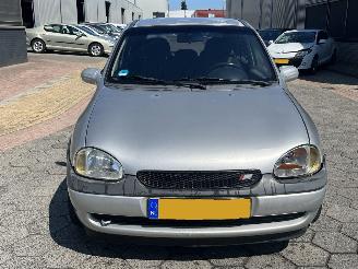 Opel Corsa 1.6i-16V GSi Cool picture 2