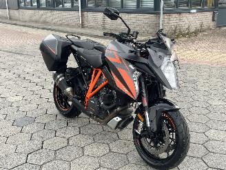 KTM 1290 Super Duke R GT ABS picture 4