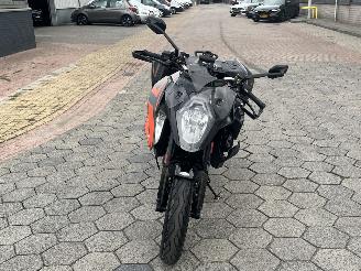 KTM 1290 Super Duke R GT ABS picture 3