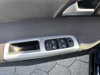 Volvo V-50 2.0F R-Design Pro Edition picture 14