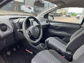 Peugeot 108 1.0 e-VTi Active picture 14