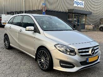 Avarii autoturisme Mercedes B-klasse 180 Prestige AUTOMAAT 2018/4