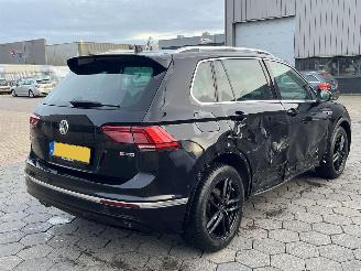 Volkswagen Tiguan 2.0 TSI 4Motion 190PK R-line picture 4