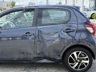 Peugeot 108 1.2 VTi Allure picture 10