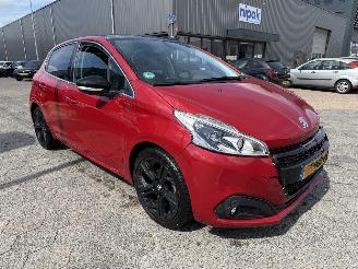 Peugeot 208 1.2 110PK GT-line pano picture 7