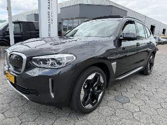 skadebil auto BMW iX3 High Exe 80 kWh PANO 2021/10