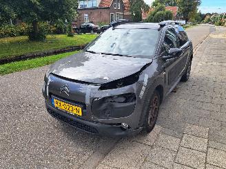 skadebil auto Citroën C4 cactus 1.2 pre tech shine automaat 2018/2