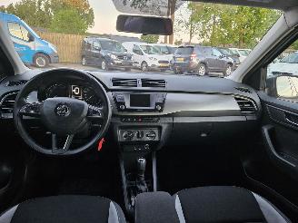 Skoda Fabia 1.2 TSI Ambition AUTOMAAT CRUISE PDC picture 5