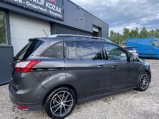 Ford Grand C-Max 1.5 benzine 5-persoons 150pk picture 4