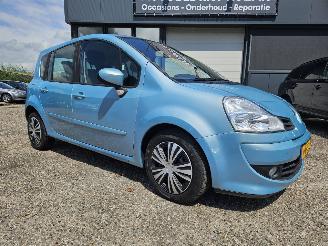 bruktbiler auto Renault Grand-modus 1.6 16v Dynamique automaat 2010/8