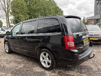 Chrysler Town & Country 3.8 V6 7-pers. AUTOMAAT NIEUWE APK picture 3
