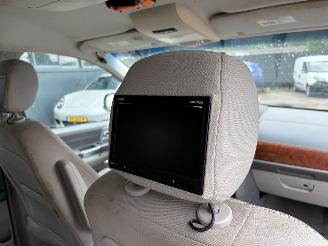 Chrysler Town & Country 3.8 V6 7-pers. AUTOMAAT NIEUWE APK picture 12