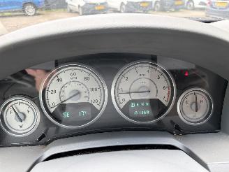 Chrysler Town & Country 3.8 V6 7-pers. AUTOMAAT NIEUWE APK picture 20
