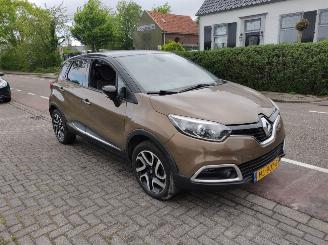 Uttjänta bilar auto Renault Captur 0.9 TCe Barista 2015/11