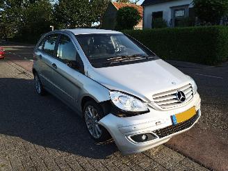 disassembly passenger cars Mercedes B-klasse 2.0 AUT 2006/7