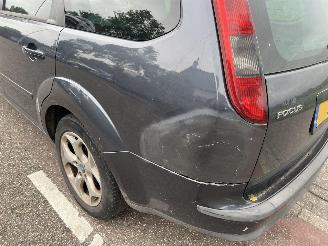 Ford Focus 1.6 TDCi picture 8