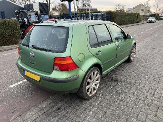Volkswagen Golf 1.4-16V picture 3