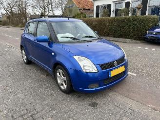 Suzuki Swift 1.3-16V picture 1