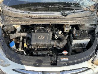 Hyundai I-10 1.1-12V picture 6