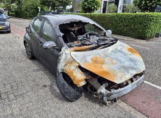 Uttjänta bilar auto Toyota Yaris 1.5 12V Hybrid 2020/12