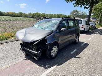 Volkswagen Touran 1.2 TSi picture 2