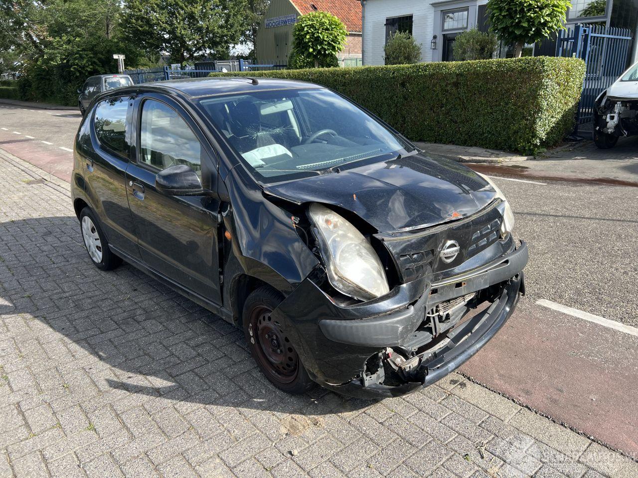 Nissan Pixo 1.0-12V