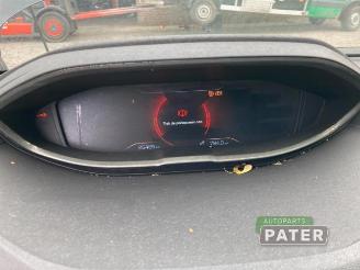 Peugeot 3008 3008 II (M4/MC/MJ/MR), MPV, 2016 1.2 12V e-THP PureTech 130 picture 6