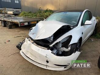 Tesla Model 3 Model 3, Sedan, 2017 Standard RWD Plus, Loing Range RWD picture 1