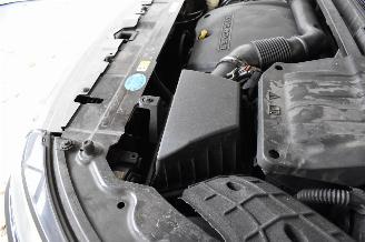 Land Rover Range Rover Evoque 2.2 eD4 2WD Pure picture 12